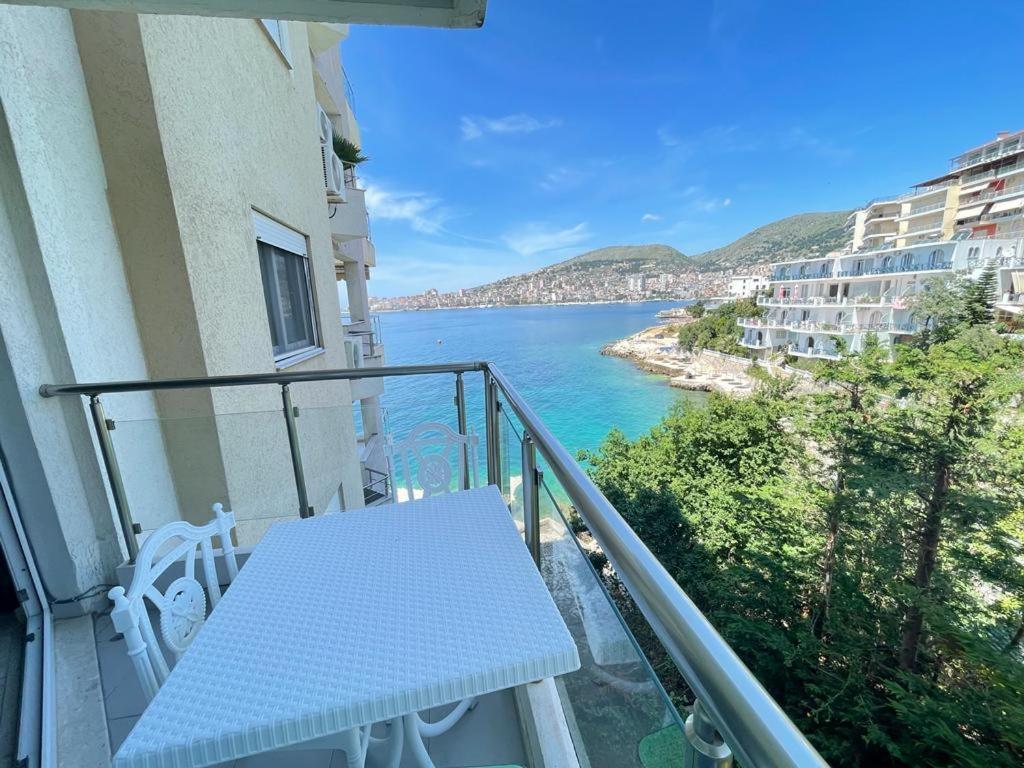 1-Stunning Sea View Apartments! Sarandë Exteriör bild