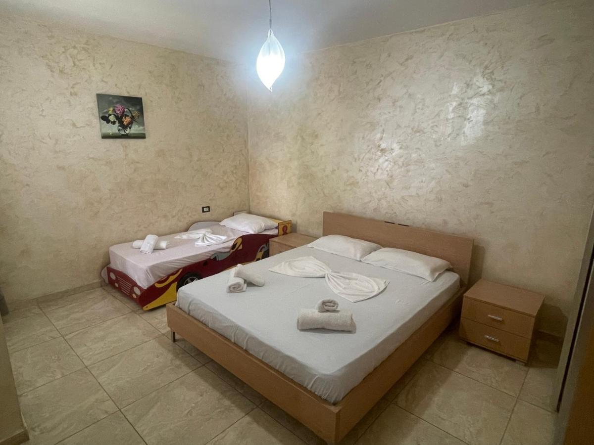 1-Stunning Sea View Apartments! Sarandë Exteriör bild